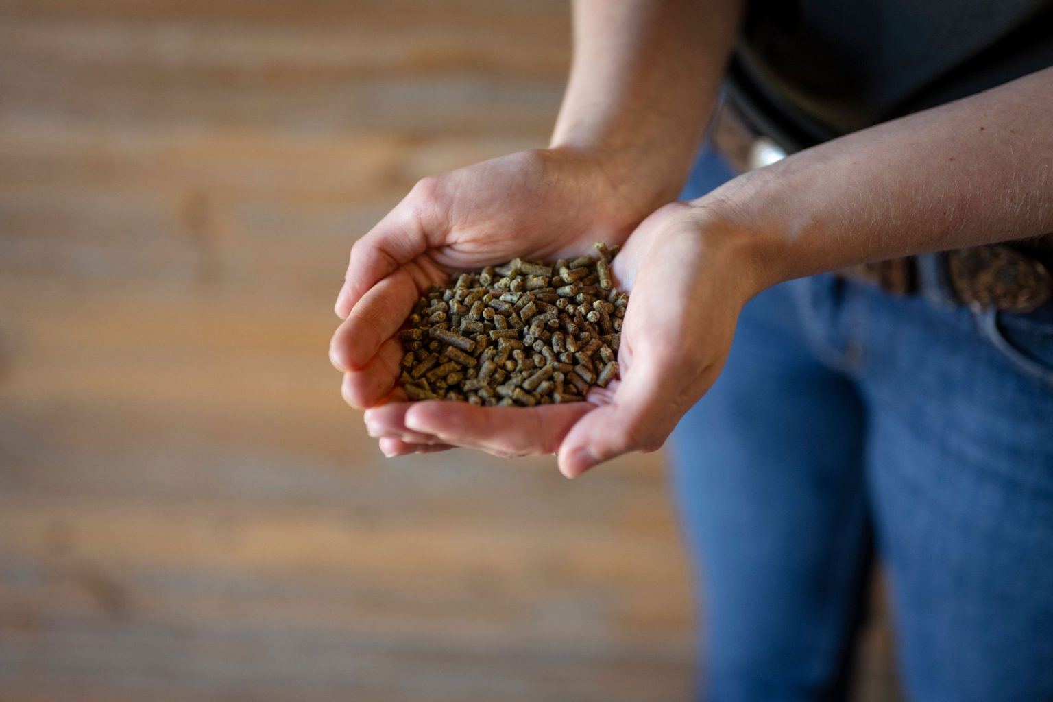 Ration Balancers vs. Vitamin/Mineral Premixes - Balanced Bay Nutrition